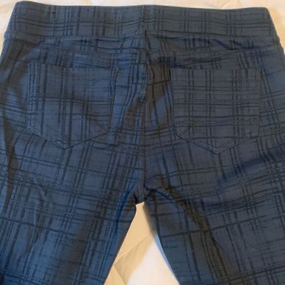 LIVERPOOL jean company, like new, size 8, rayon/nylon/ spandex, super cute - Picture 5 of 12